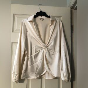 Low cut Women’s Blouse size Medium